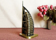 कांस्य मढ़वाया DIY शिल्प उपहार बुर्ज अल अरब होटल के विश्व प्रसिद्ध बिल्डिंग मॉडल