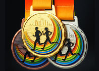 मैराथन दौड़ दौड़ खेल पदक और रिबन रंगीन जस्ता मिश्र धातु सामग्री